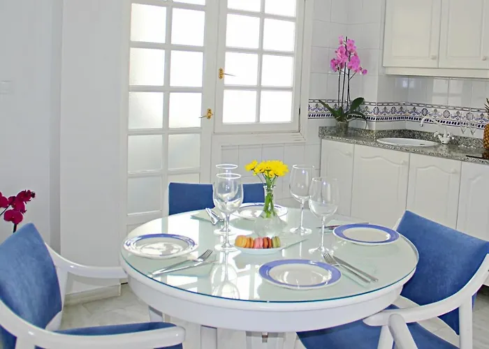 Duquesa, Beach, Sea View, Pool, Wifi Appartement