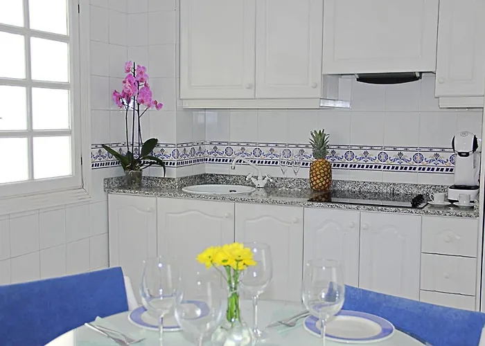 Duquesa, Beach, Sea View, Pool, Wifi Appartement *